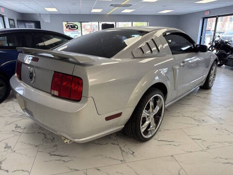 2006 Ford Mustang GT Premium