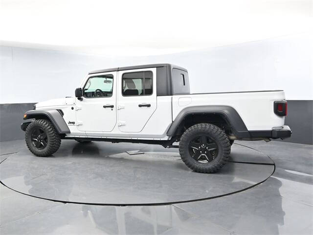 2023 Jeep Gladiator Sport