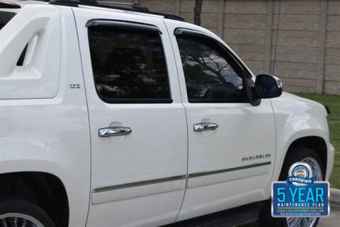 2012 Chevrolet Avalanche LTZ