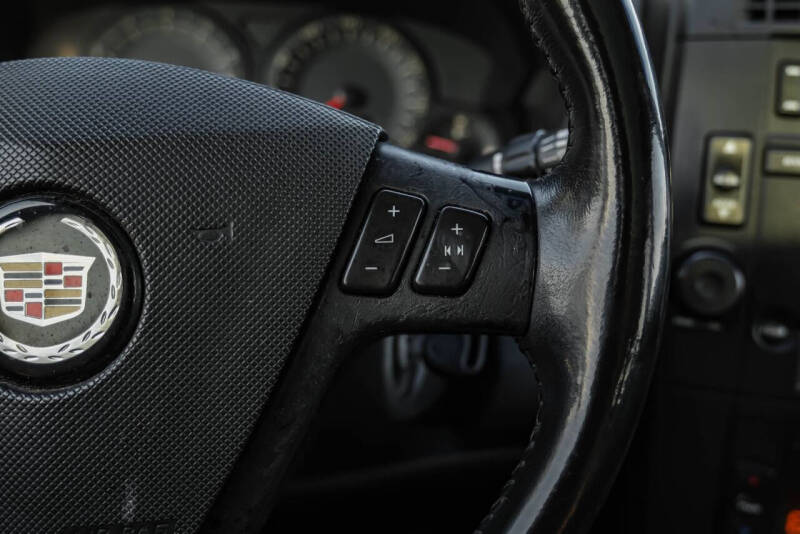 2004 Cadillac SRX