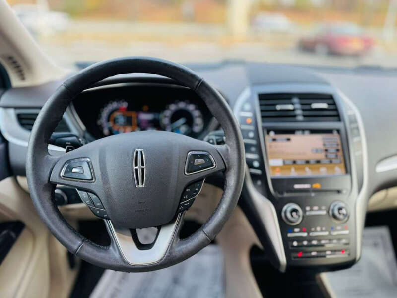 2019 Lincoln MKC Premiere