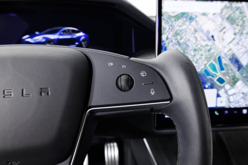 2022 Tesla Model S Plaid