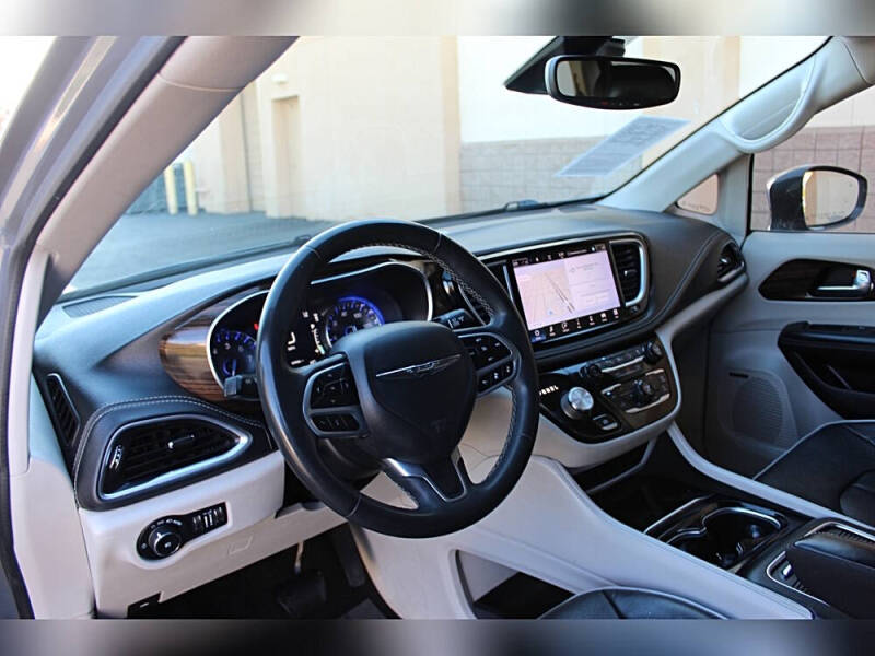 2022 Chrysler Pacifica Limited