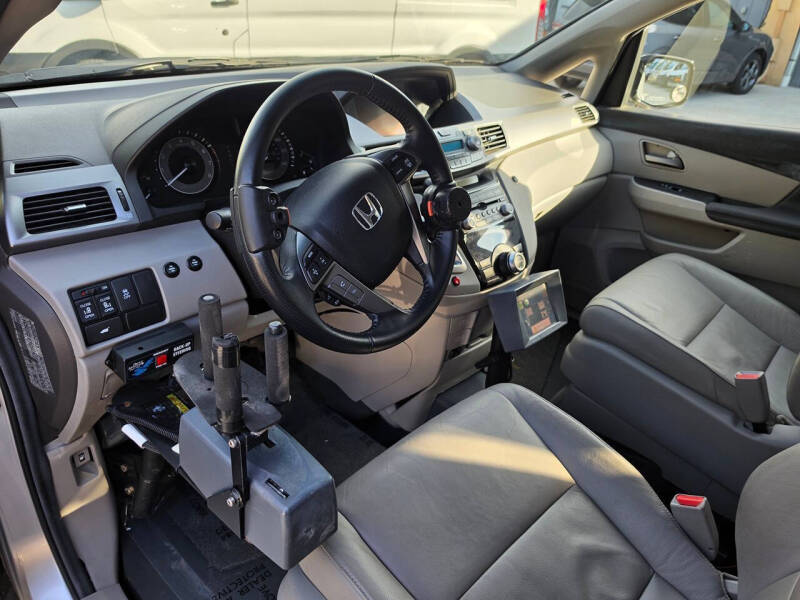 2012 Honda Odyssey EX-L w/DVD