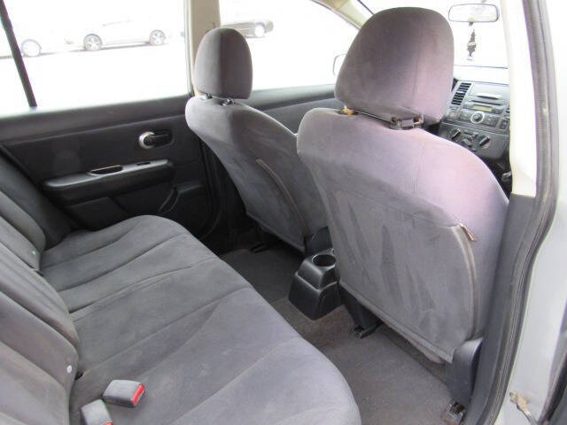 2007 Nissan Versa 1.8 S