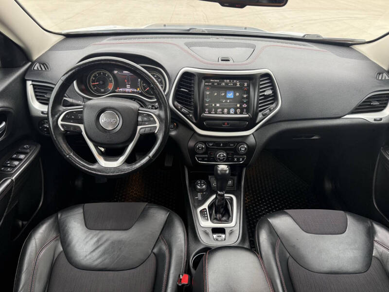 2014 Jeep Cherokee Trailhawk