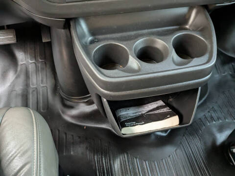 2023 Chevrolet Express 2500