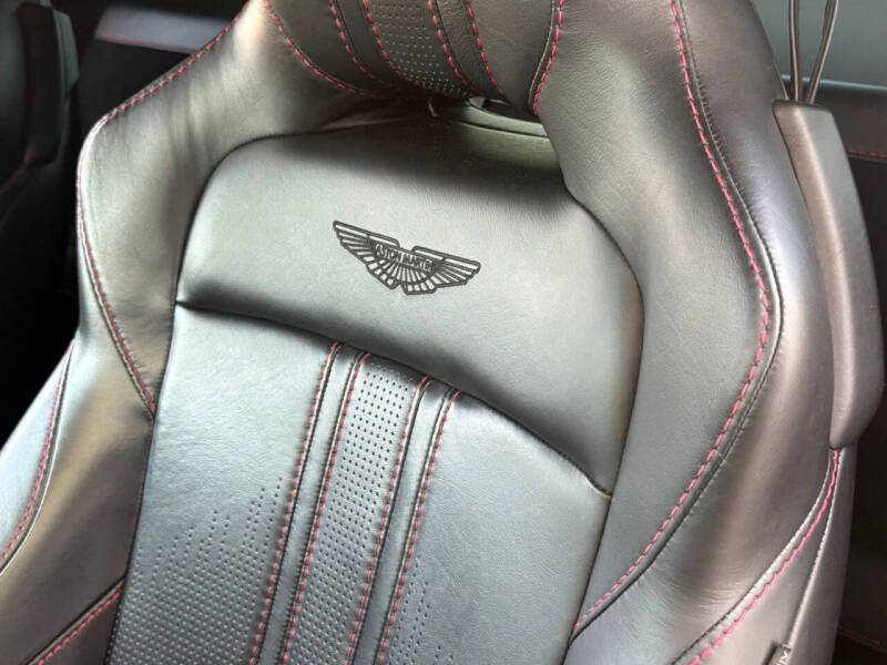 2019 Aston Martin Vantage