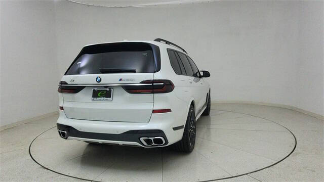 2025 BMW X7 M60i
