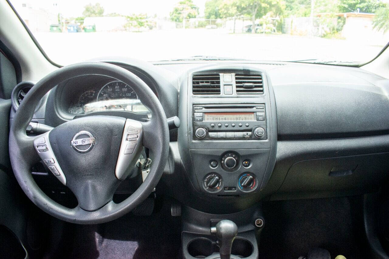 2017 NISSAN Versa Sedan - $8,900
