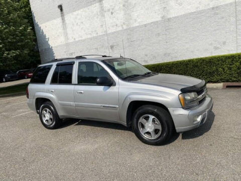 2004 Chevrolet TrailBlazer for sale at Select Auto in Smithtown NY