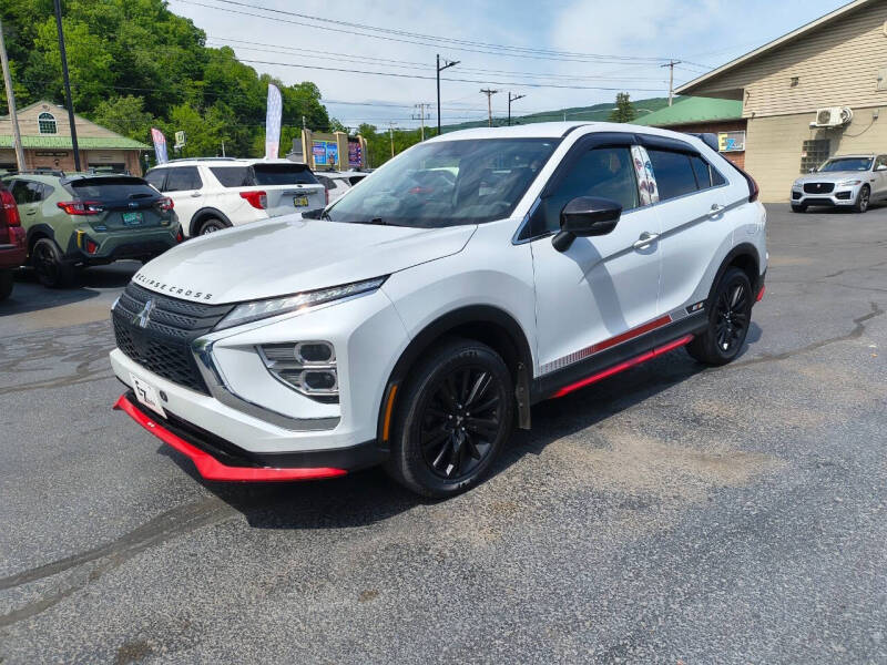 2023 Mitsubishi Eclipse Cross LE