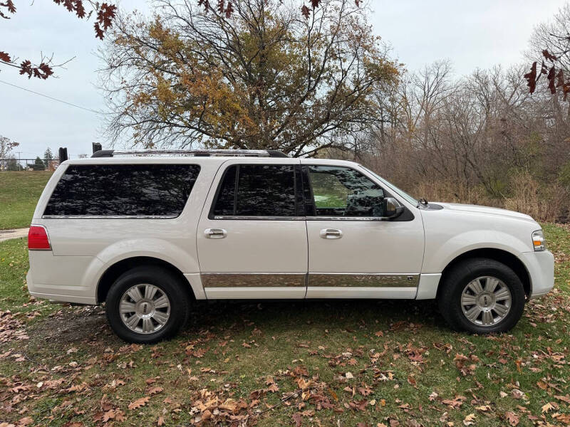 2012 Lincoln Navigator L