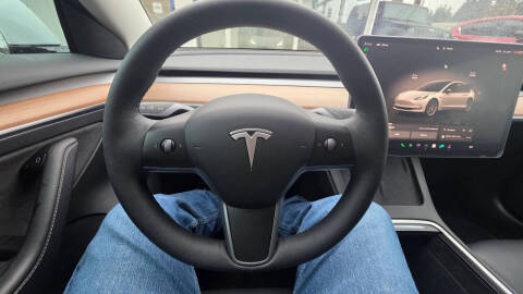 2023 Tesla Model 3 Performance