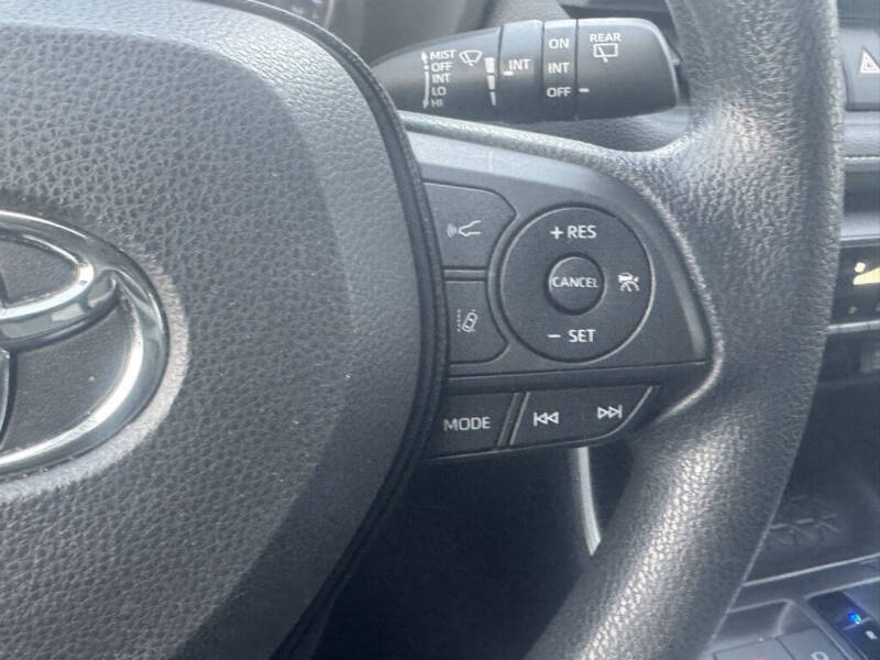 2019 Toyota RAV4 Hybrid XLE