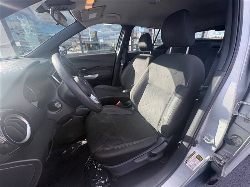 2020 Nissan Kicks SV