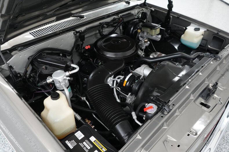 1990 GMC Suburban R1500