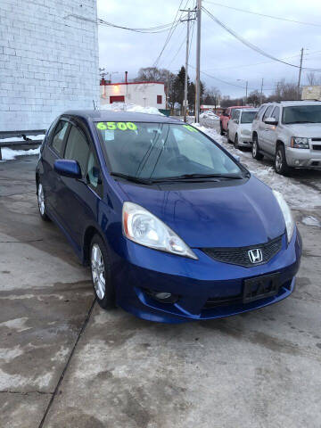 2011 Honda Fit for sale at Square Business Automotive in Milwaukee WI