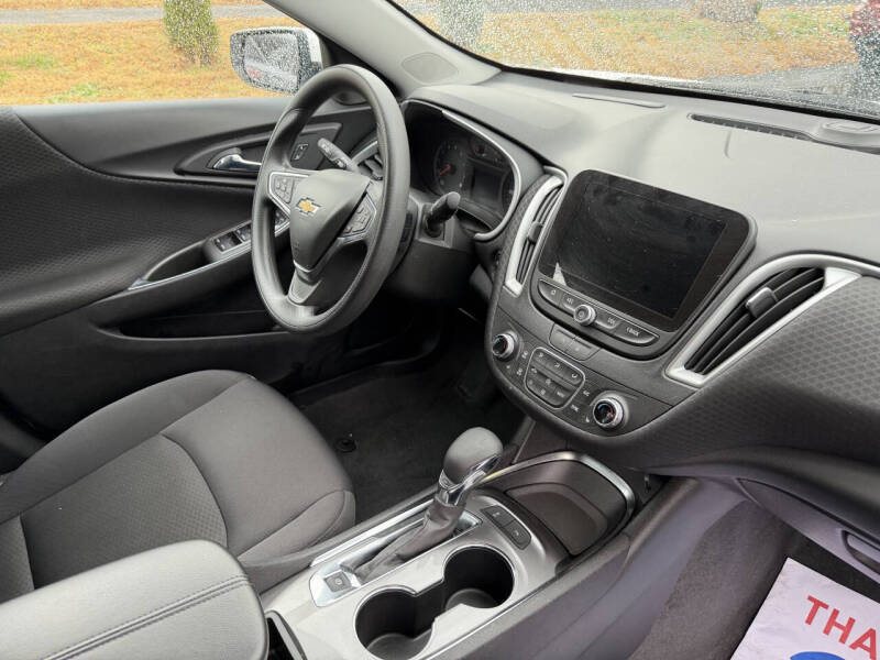 2024 Chevrolet Malibu LT