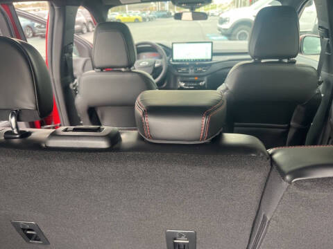 2026 Ford Escape ST-Line Select