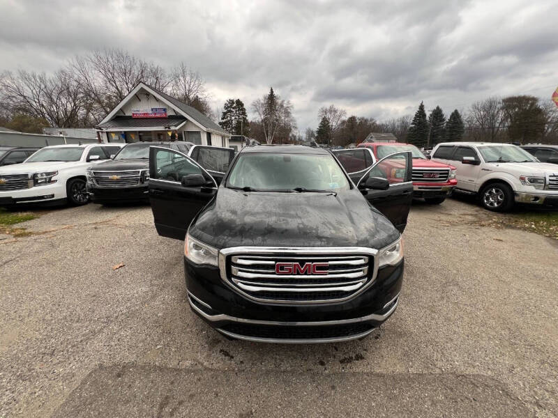 2017 GMC Acadia SLT-1