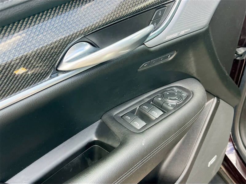 2021 Cadillac XT5 Sport