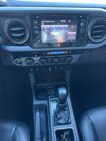 2019 Toyota Tacoma TRD Sport