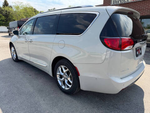 2017 Chrysler Pacifica Limited