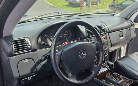 2004 Mercedes-Benz M-Class ML 350