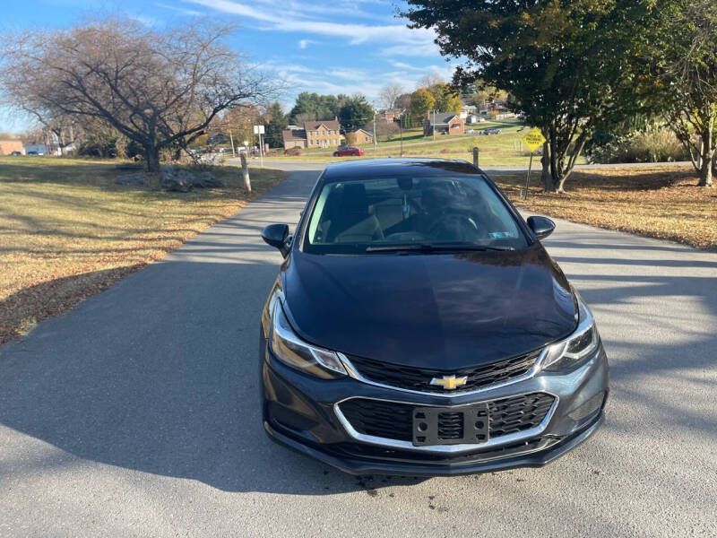 2016 Chevrolet Cruze LT photo 3