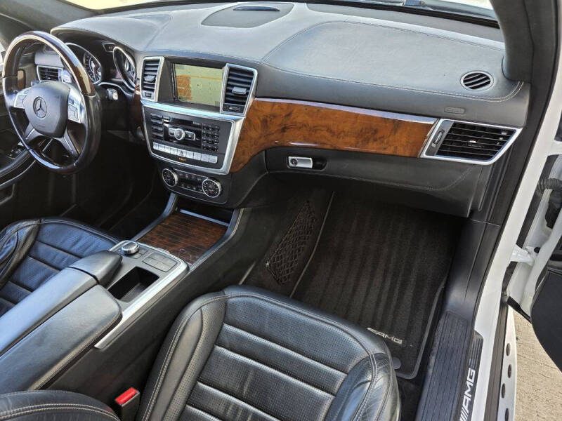 2016 Mercedes-Benz GL-Class AMG GL 63