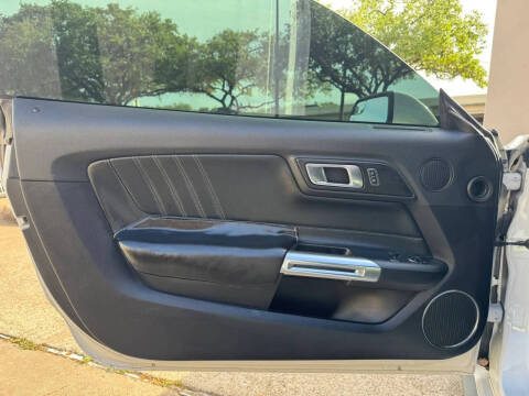 2019 Ford Mustang
