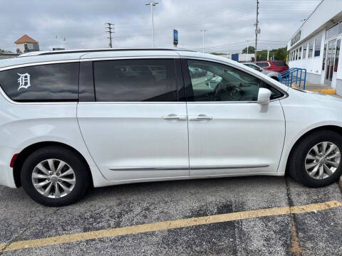 2019 Chrysler Pacifica Touring L