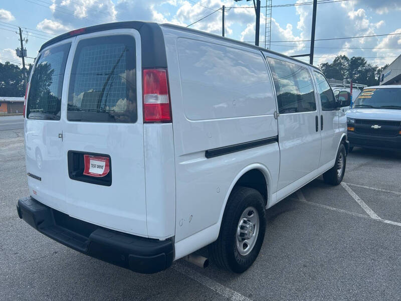 2020 Chevrolet Express 2500