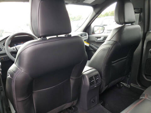 2025 Ford Escape ST-Line