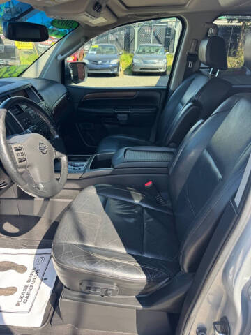 2009 Nissan Armada SE