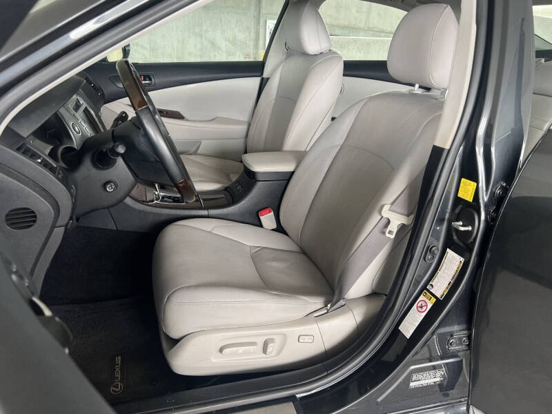 2011 Lexus ES 350