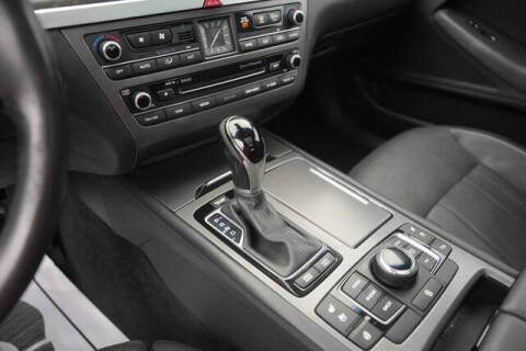 2015 Hyundai Genesis