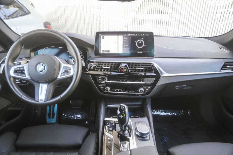 2023 BMW 5 Series 530e