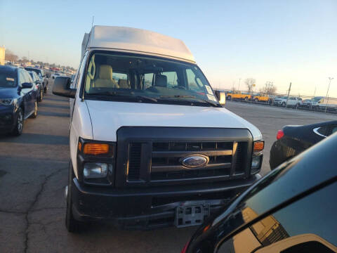 2012 Ford E-Series E-250