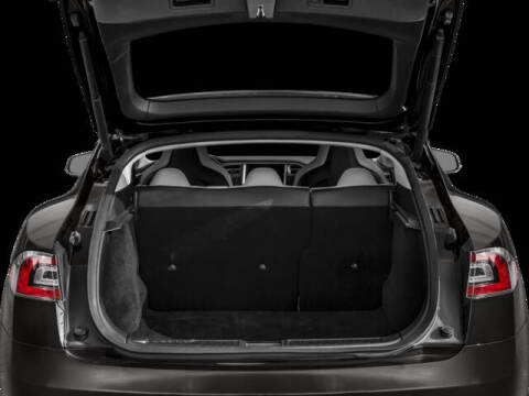 2016 Tesla Model S 70D