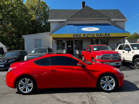 2011 Hyundai Genesis Coupe for sale at EEE AUTO SERVICES AND SALES LLC - CINCINNATI in Cincinnati OH