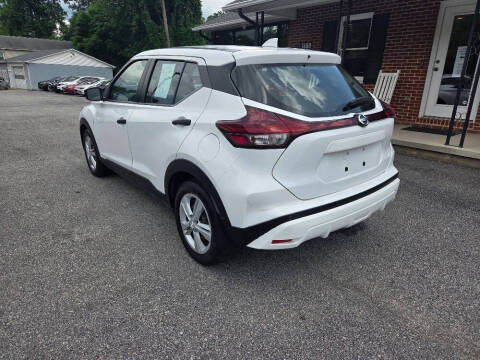 2021 Nissan Kicks S