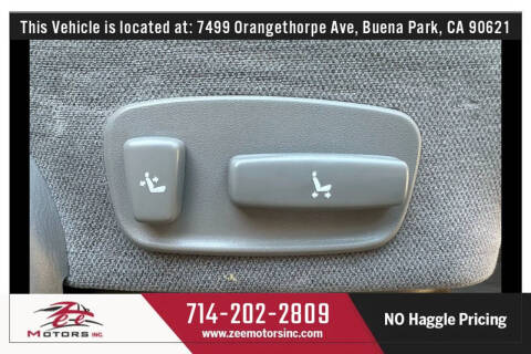 2003 Toyota Sequoia SR5