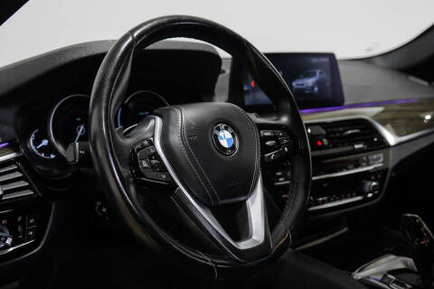 2019 BMW 5 Series 530i