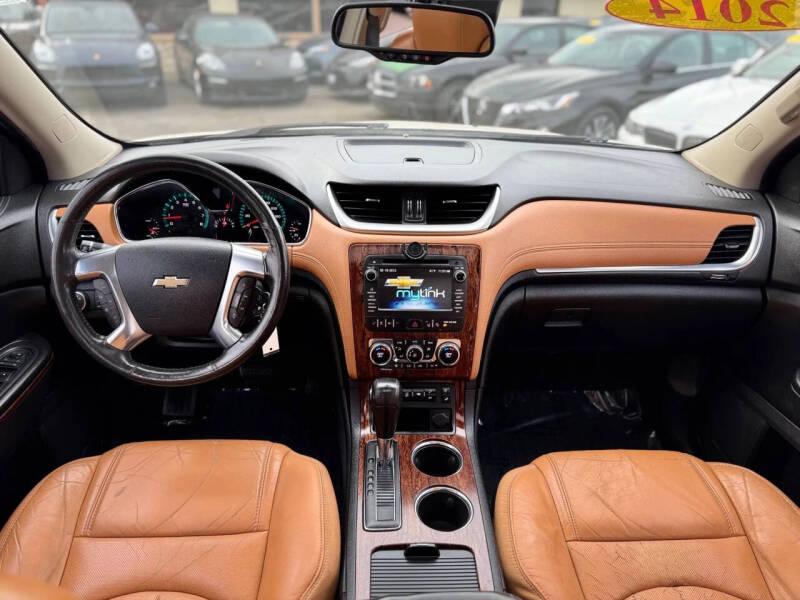 2014 Chevrolet Traverse LTZ