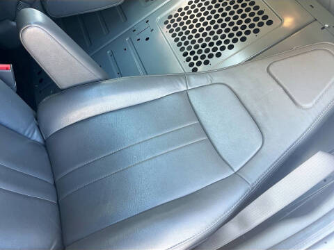 2023 GMC Savana 2500