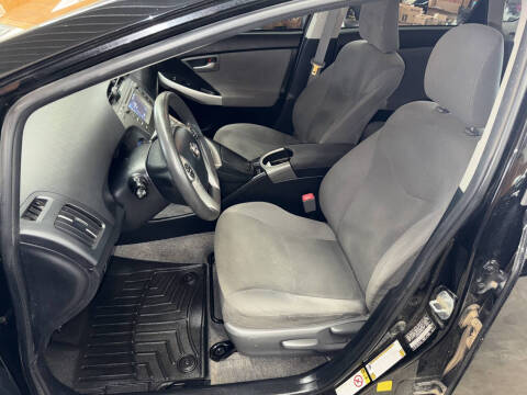 2013 Toyota Prius Two