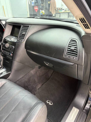 2009 Infiniti FX35