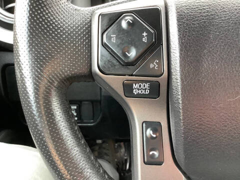 2022 Toyota Tacoma TRD Off-Road